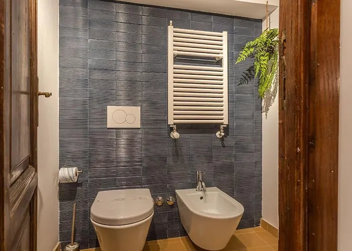 18 Ciancaleoni House Rome